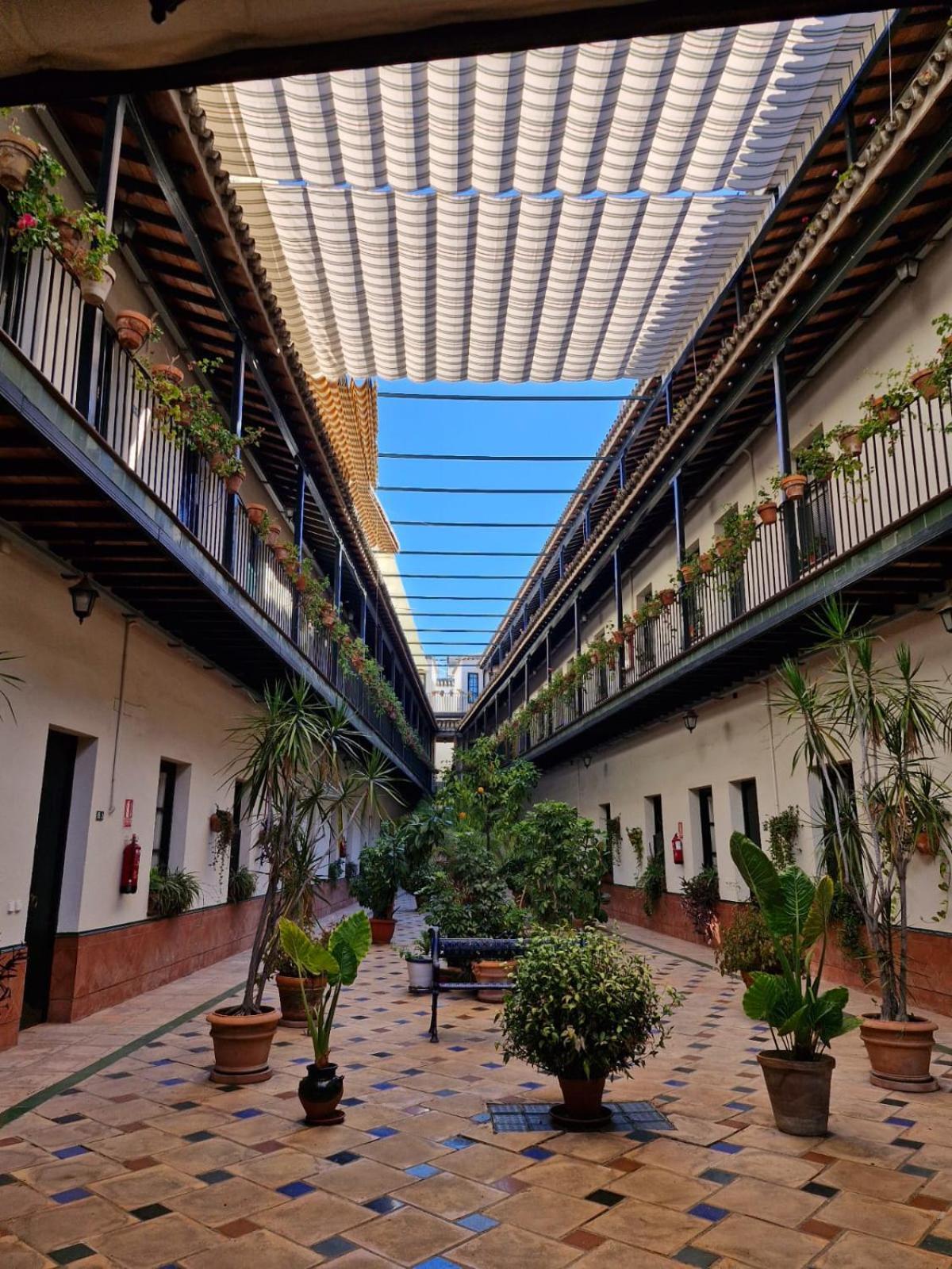 Patio Cartuja Sevilha Exterior foto